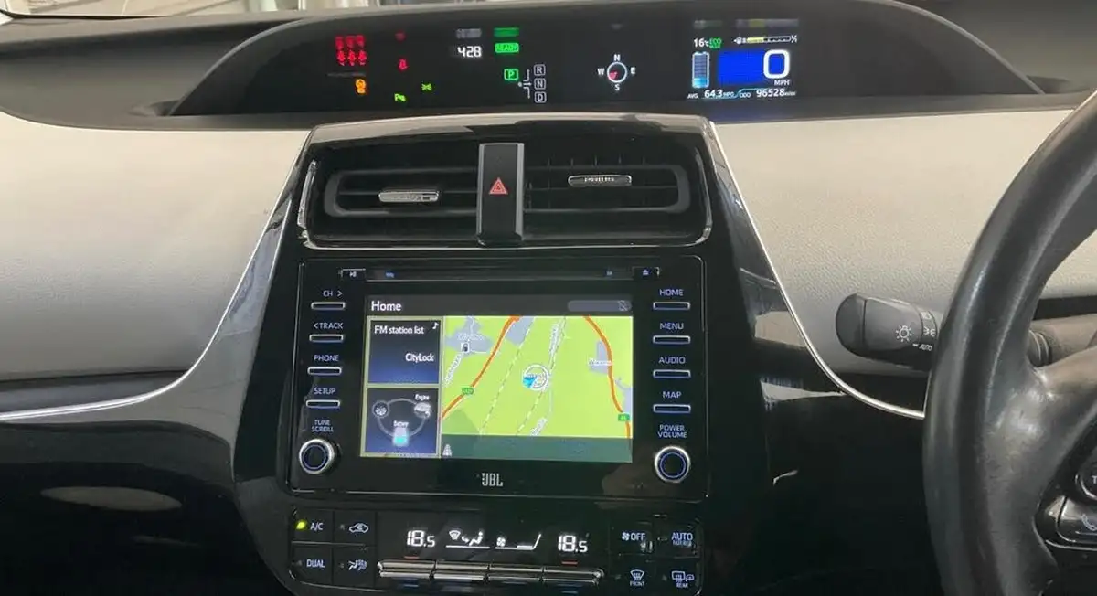 2019-toyota-prius-18-vvt-i-excel-cvt-big-4