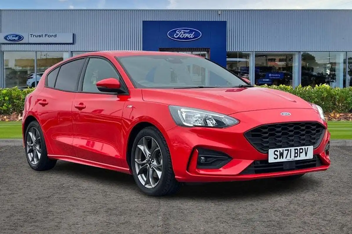 2021-ford-focus-10t-st-line-edition-125ps-hatchback-big-0