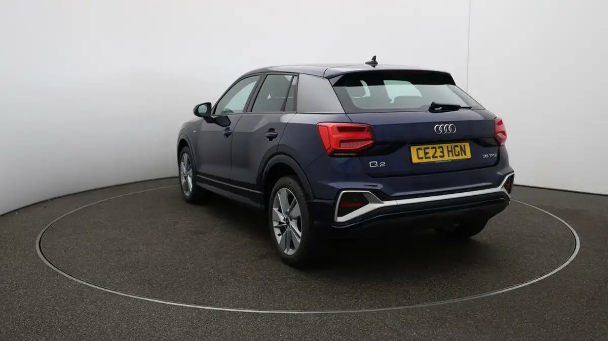 2023-audi-q2-15-35-tfsi-s-line-tronic-big-54