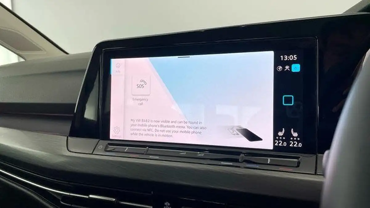2020-volkswagen-golf-15-tsi-style-150ps-hatchback-big-6