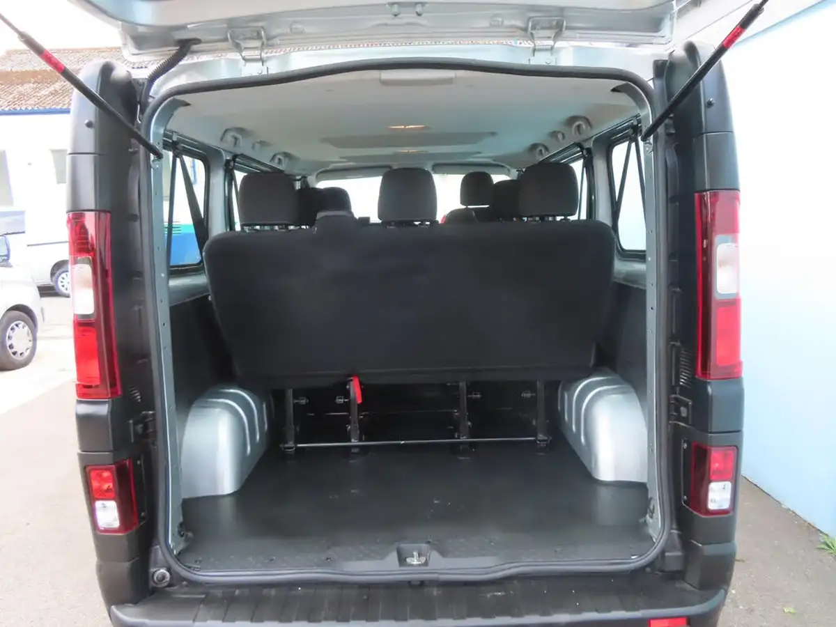 2019-vauxhall-vivaro-16cdti-2900-l1h1-120pseu6c-ss-9-seats-combi-big-57