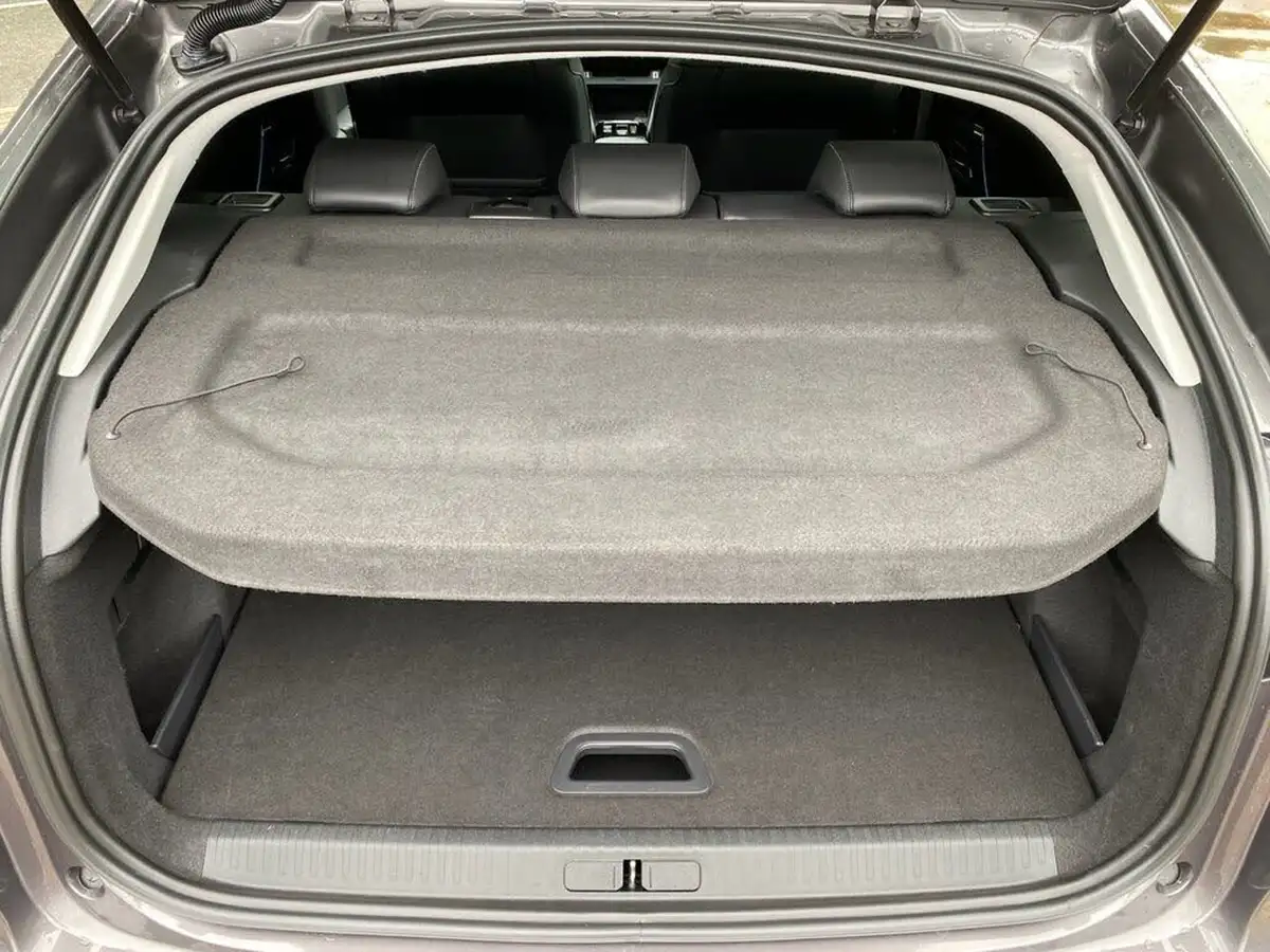 2022-citroen-c4-e-shine-plus-big-38
