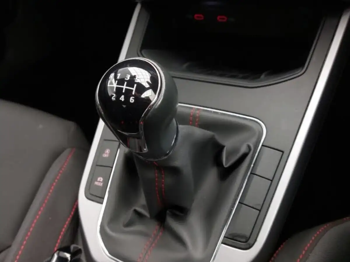 2021-seat-arona-10-tsi-fr-110ps-big-11