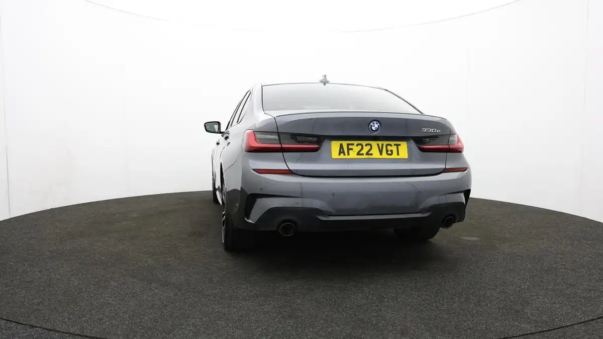 2022-bmw-3-series-20-330e-m-sport-pro-pack-saloon-4d-big-26