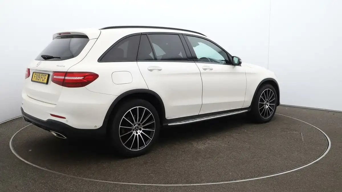 2019-mercedes-benz-glc-class-20-glc250-amg-line-premium-plusss-station-wagon-5d-big-55