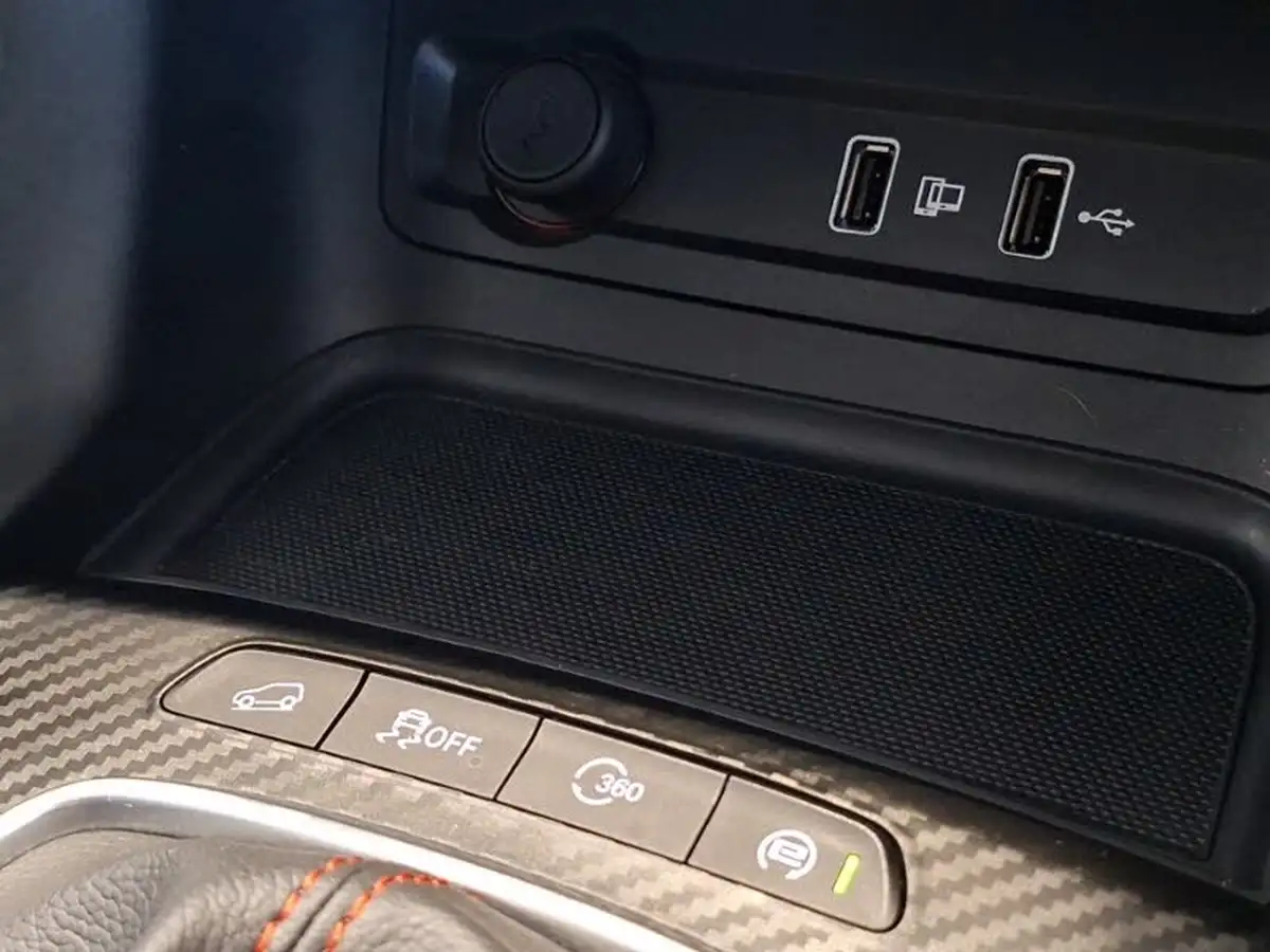 2022-mg-zs-suv-15-vti-tech-exclusive-big-14