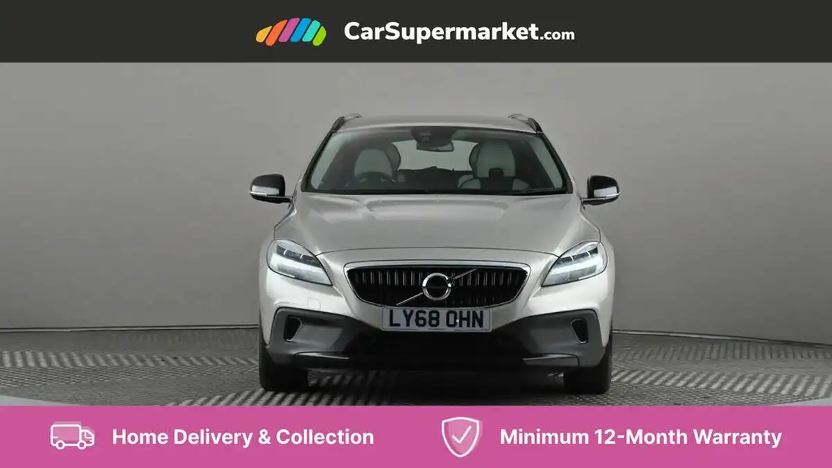 2018-volvo-v40-15-t3-cross-country-pro-big-1
