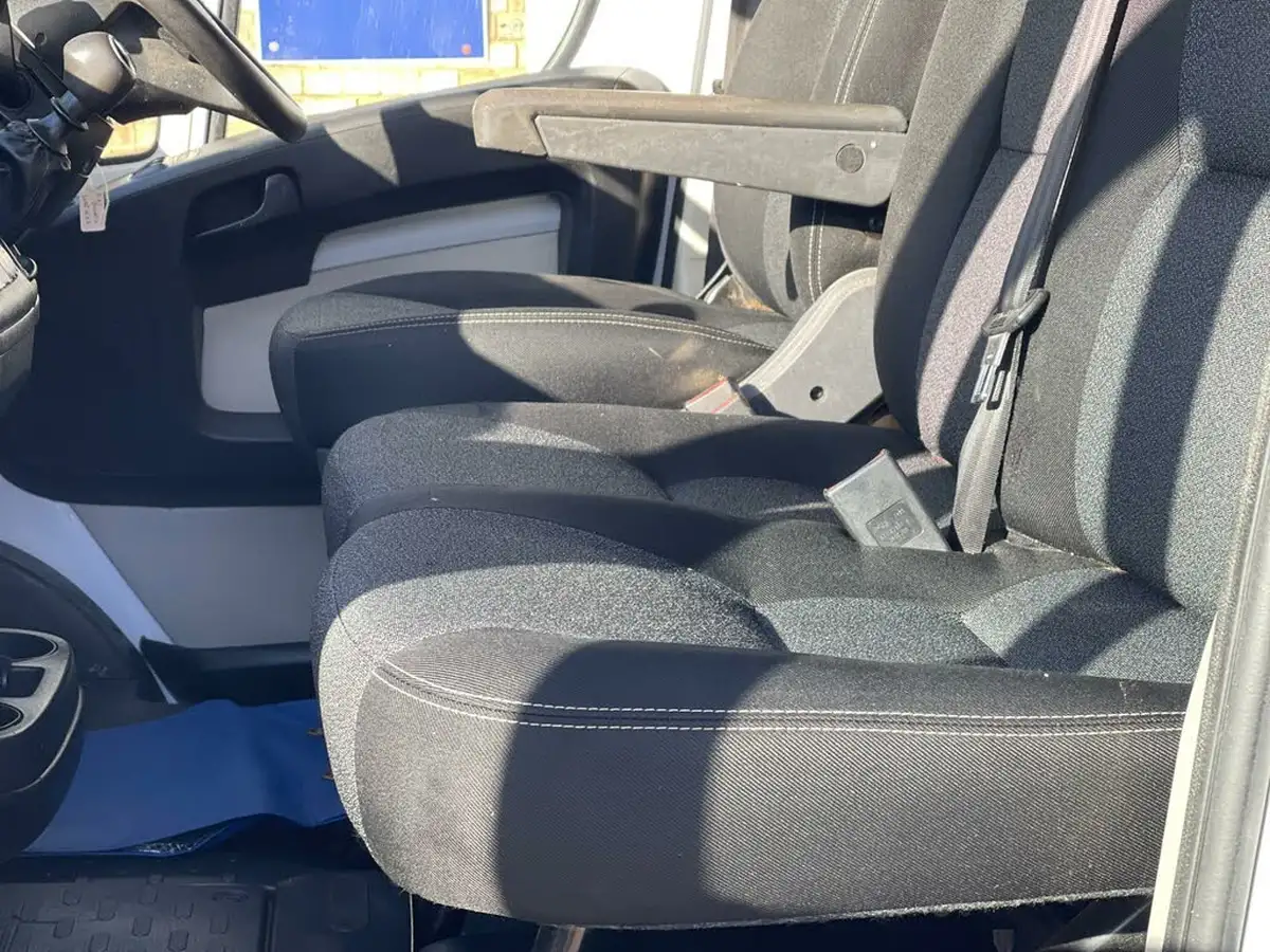 2015-fiat-ducato-23td-35-sh1-130-big-33
