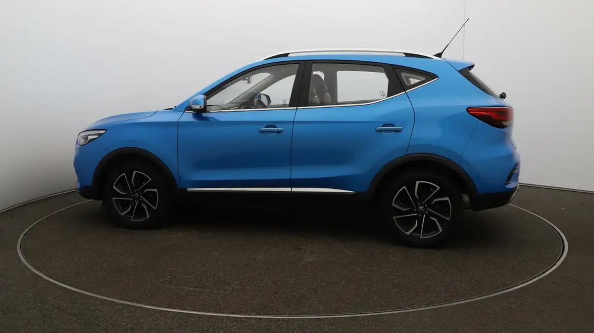 2022-mg-zs-suv-10t-gdi-exclusive-big-34
