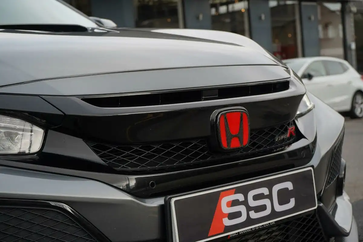 2019-honda-civic-20-i-vtec-type-r-gt-big-21