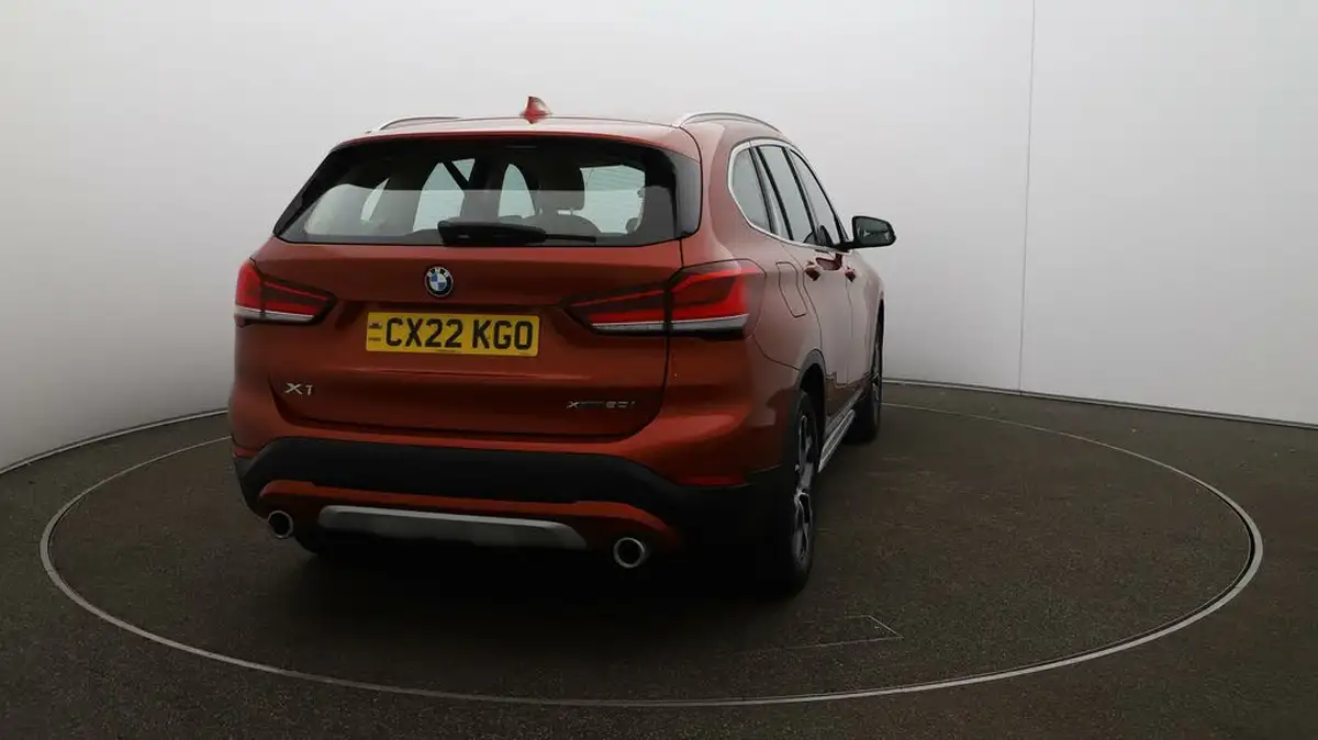 2022-bmw-x1-20-xdrive20i-xline-big-49