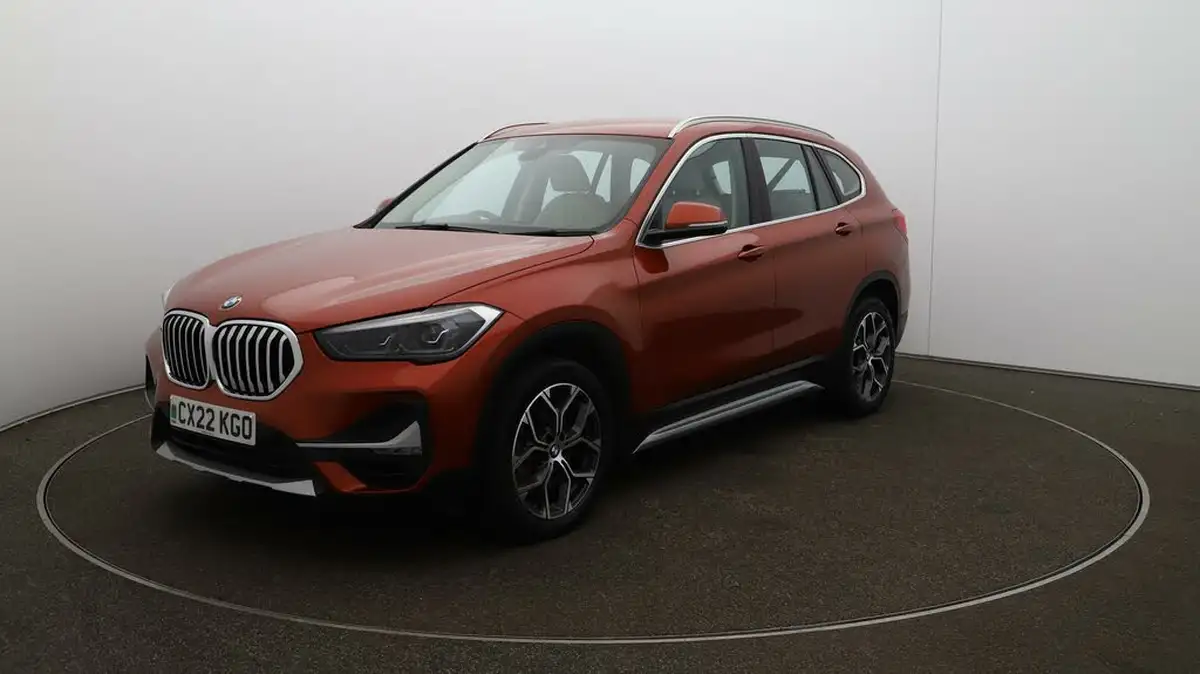 2022-bmw-x1-20-xdrive20i-xline-big-3