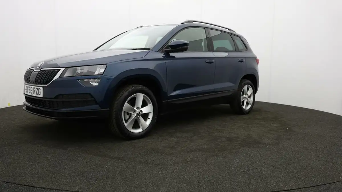 2020-skoda-karoq-15-tsi-se-dsg-big-2