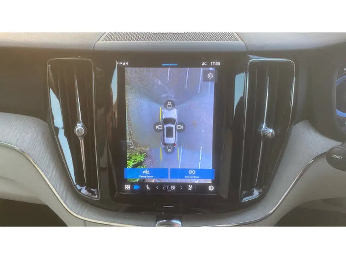 2022-volvo-xc60-20td-b4-plus-big-31