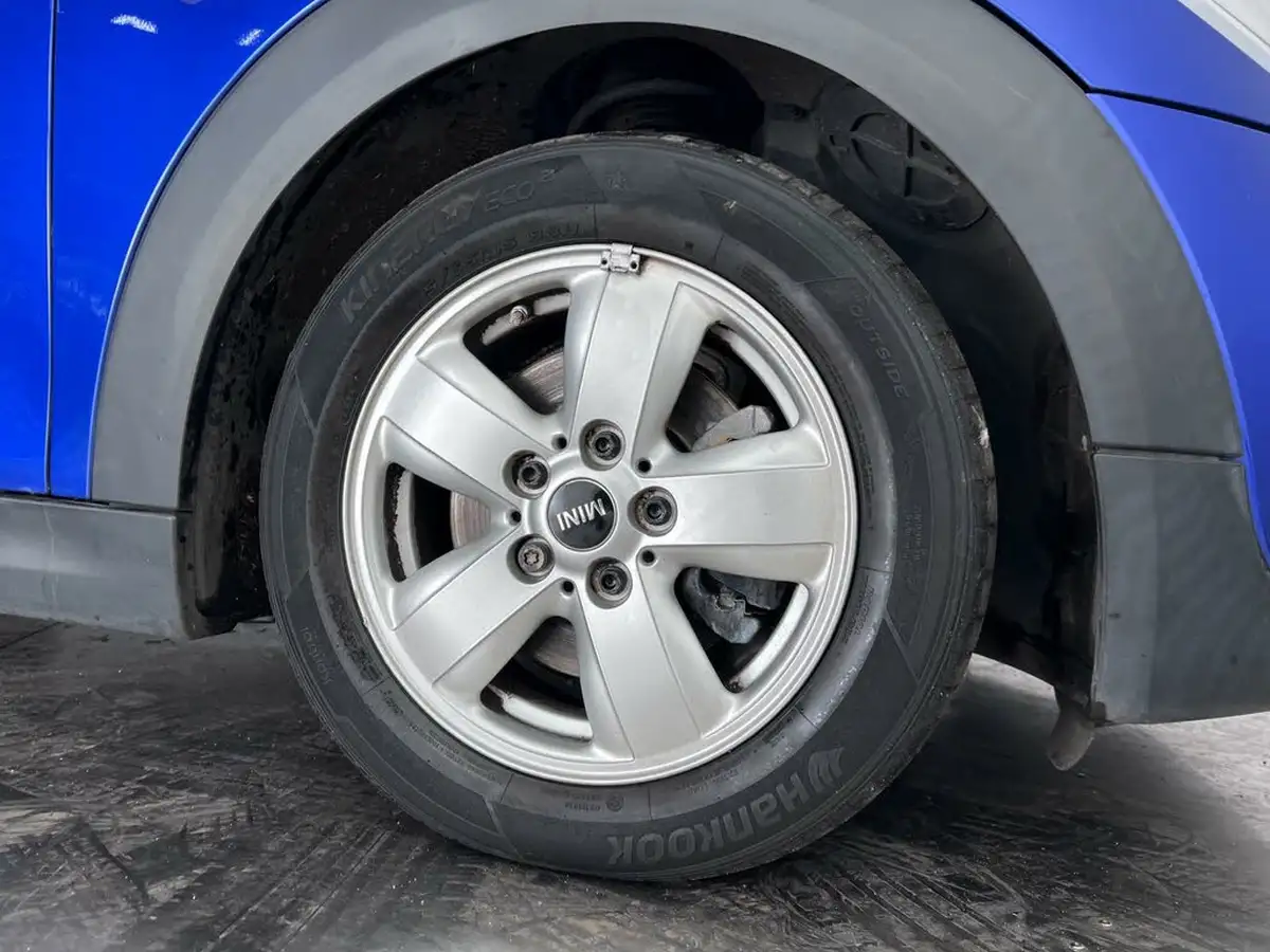 2019-mini-cooper-15-cooper-classic-hatchback-3d-auto-big-11