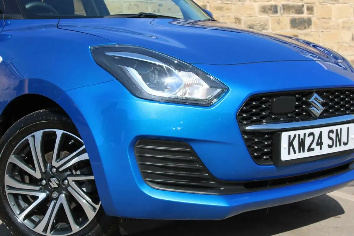 2024-suzuki-swift-12-dualjet-sz-l-big-7