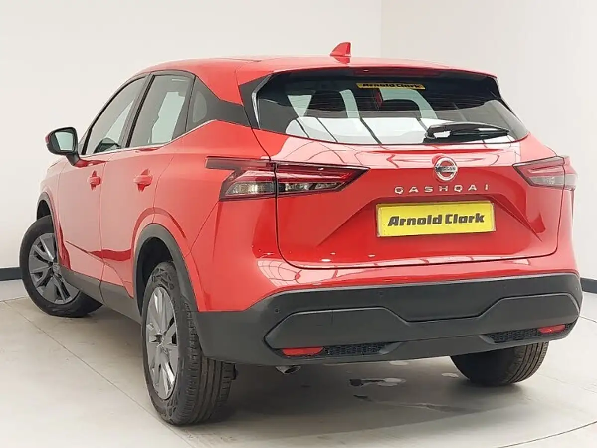 2021-nissan-qashqai-13-dig-t-visia-big-1