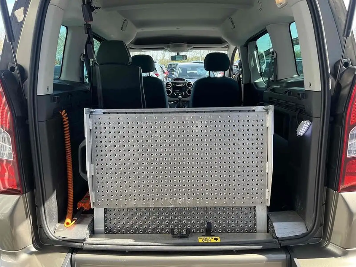 2017-citroen-berlingo-16bluehdi-multispace-feel-100ps-big-4