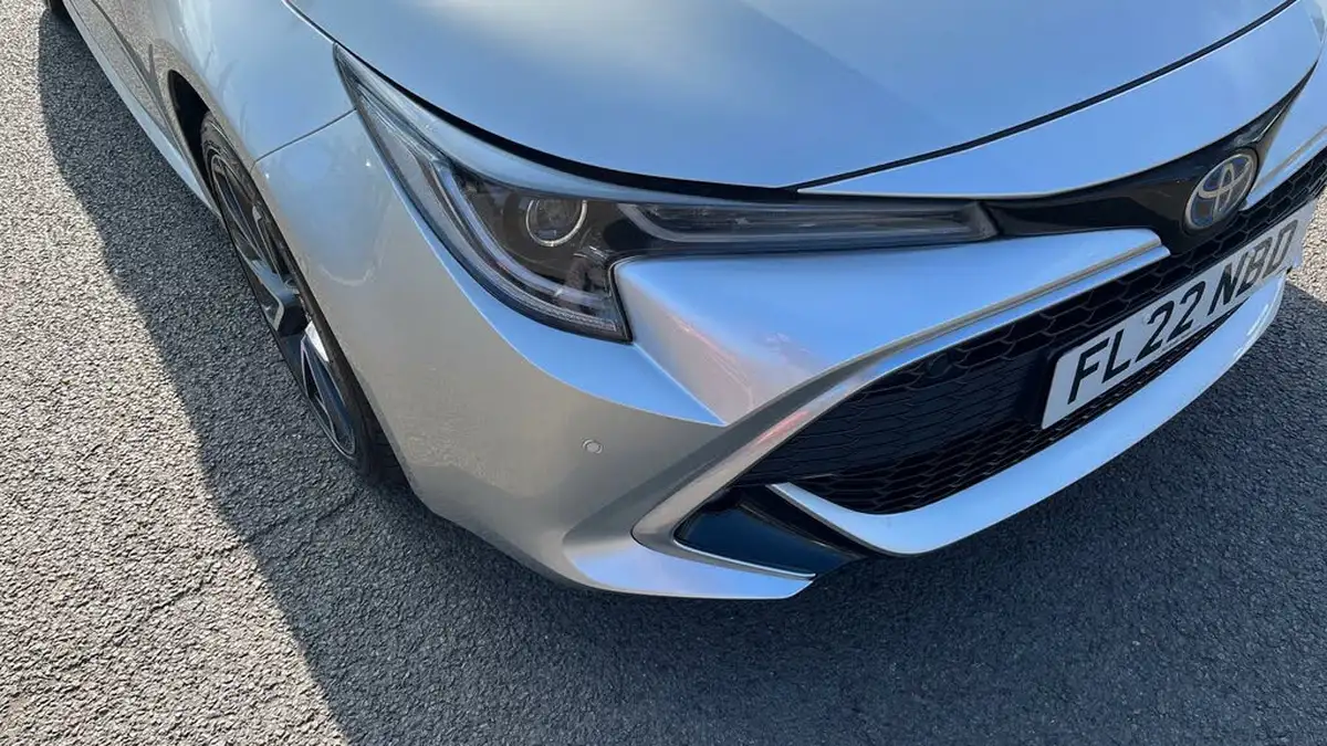 2022-toyota-corolla-18-vvt-i-excel-120bhp-trk-hatchback-big-38