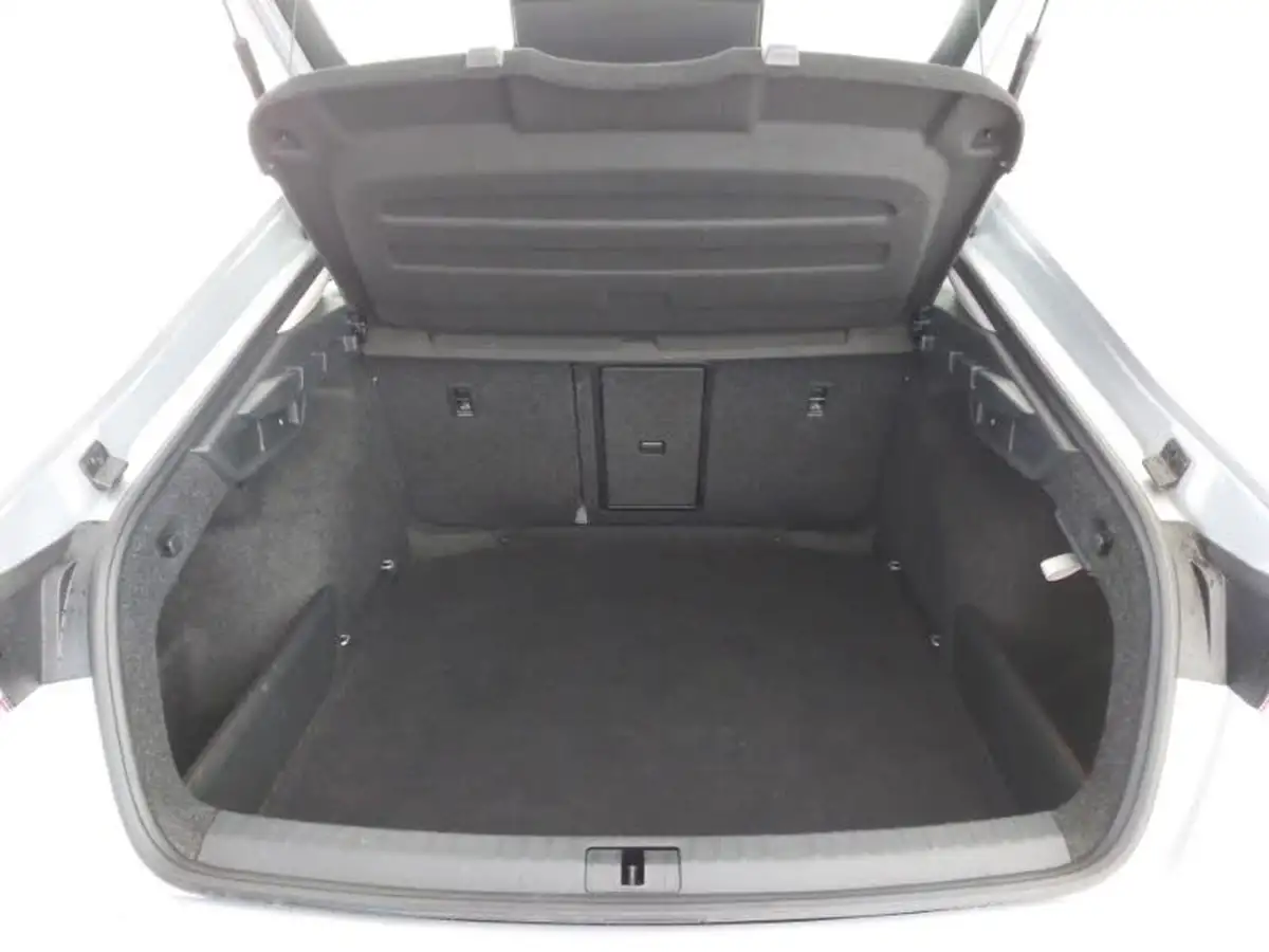 2021-skoda-octavia-10-tsi-se-technology-hatchback-big-7
