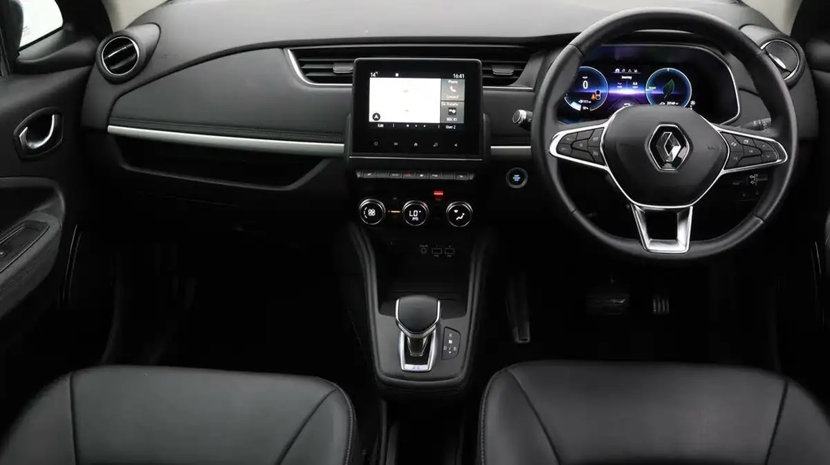 2022-renault-zoe-e-gt-big-12