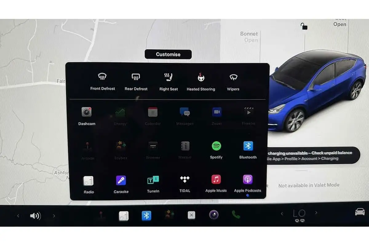 2022-tesla-model-y-e-long-range-big-28