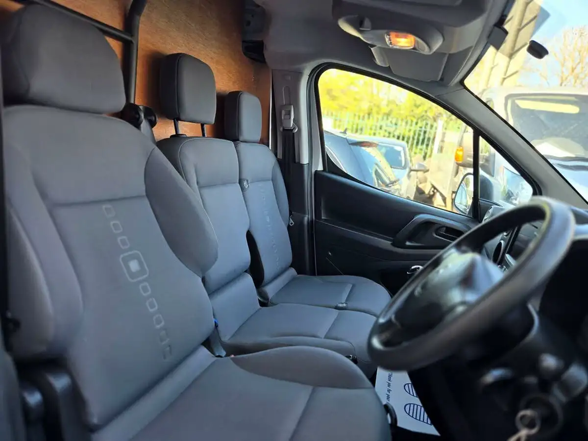 2016-citroen-berlingo-16td-l1625-enterprise-special-edition-16hdi-75-panel-big-20