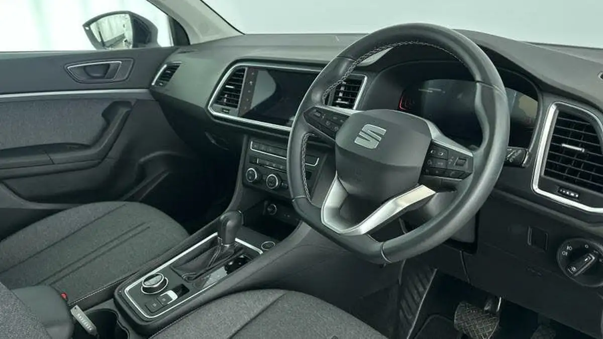 2024-seat-ateca-15-ecotsi-se-technology-dsg-big-5