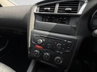 2013-citroen-c4-16td-vtr-small-14