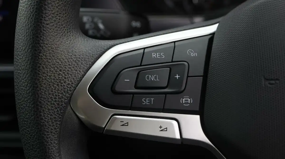 2021-volkswagen-t-cross-10-tsi-s-big-20
