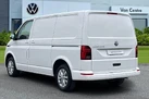 2024-volkswagen-transporter-small-1