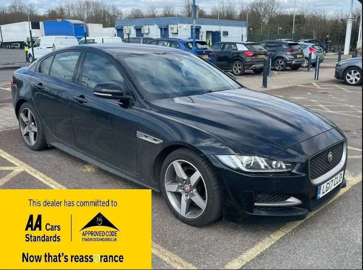 2017-jaguar-xe-20d-r-sport-180ps-1999cc-auto-big-0