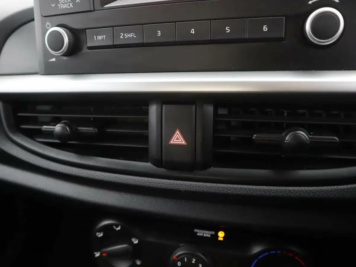 2019-kia-picanto-10-1-isg-adap-big-14