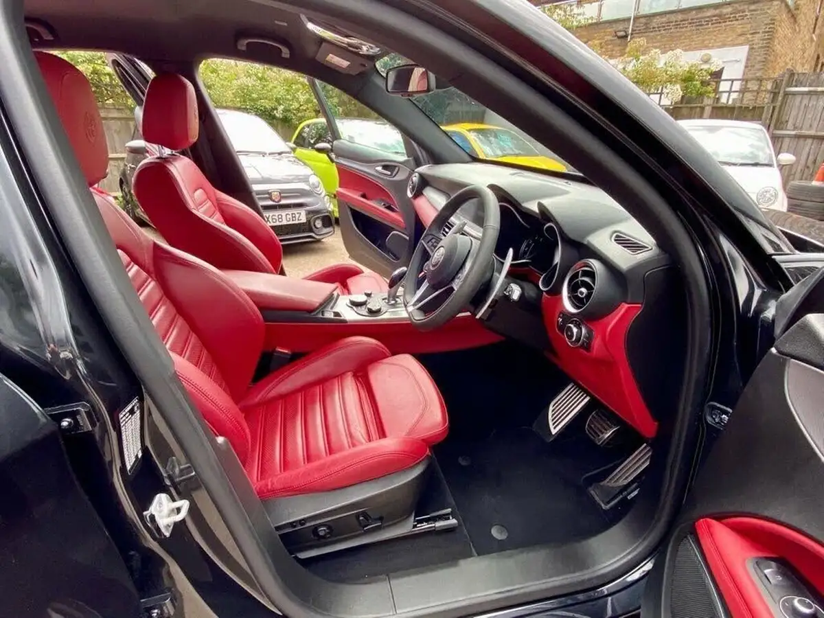 2018-alfa-romeo-stelvio-20-milano-ss-big-4