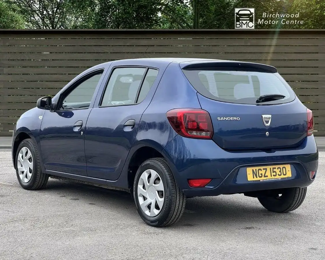 2019-dacia-sandero-10-sce-essential-big-4
