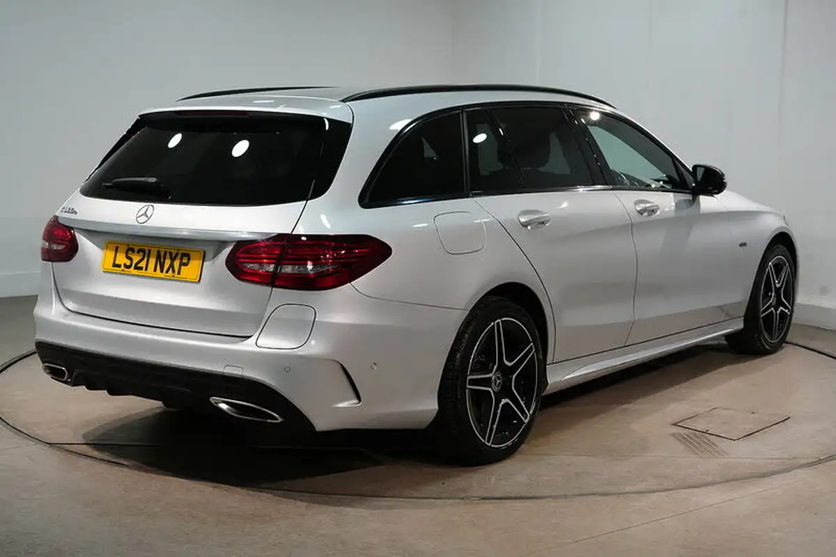 2021-mercedes-benz-c-class-20-c300e-amg-line-night-edition-premium-estate-5d-big-7