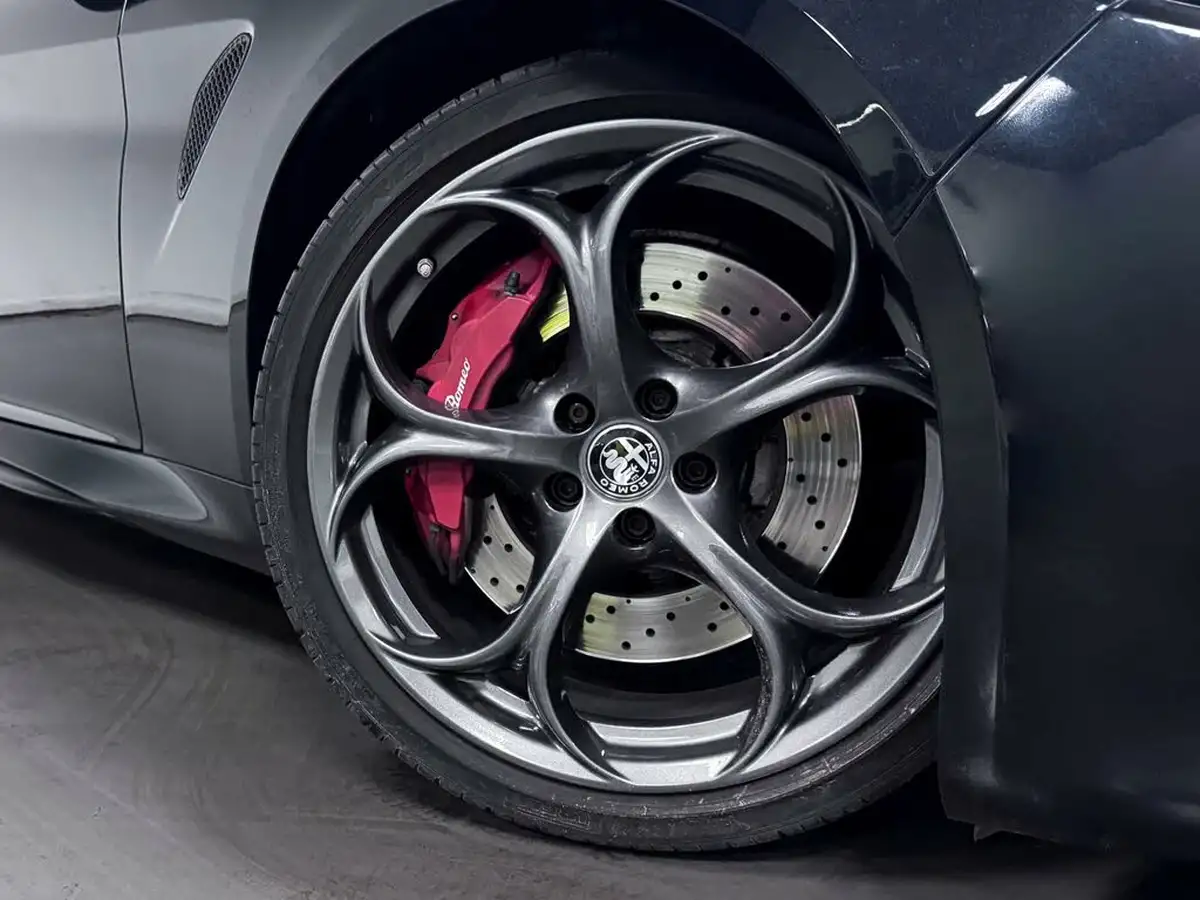 2020-alfa-romeo-giulia-29-biturbo-quadrifoglio-ss-big-9