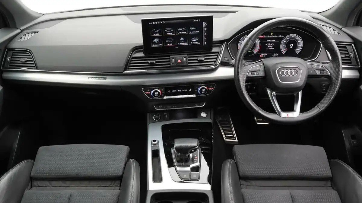 2022-audi-q5-20-45-tfsi-s-line-sportback-big-13