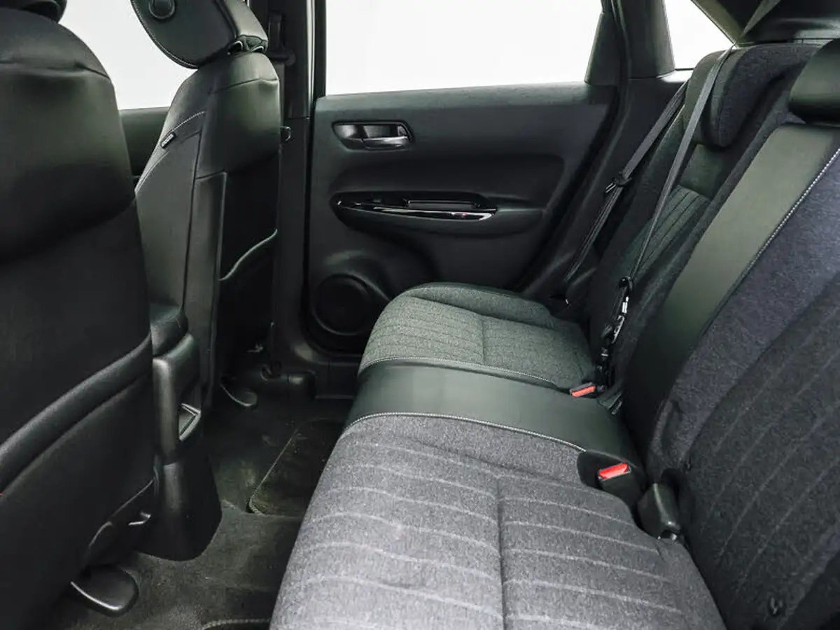 2021-honda-jazz-15-i-mmd-sr-109ps-big-5