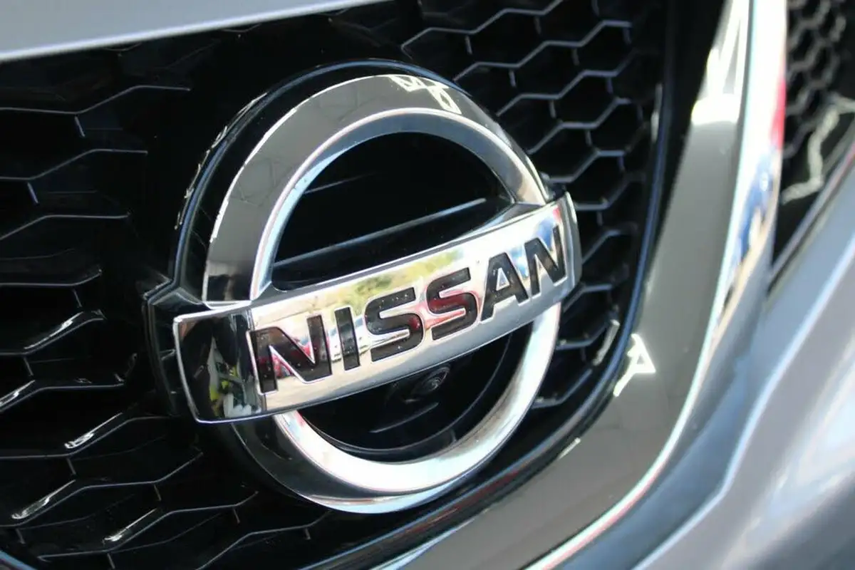 2015-nissan-qashqai-15dci-n-tec-big-10
