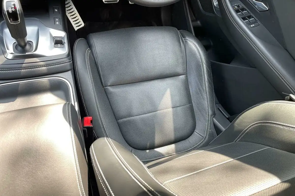 2018-jaguar-e-pace-20-i4d-r-dynamic-hse-180ps-ss-big-32