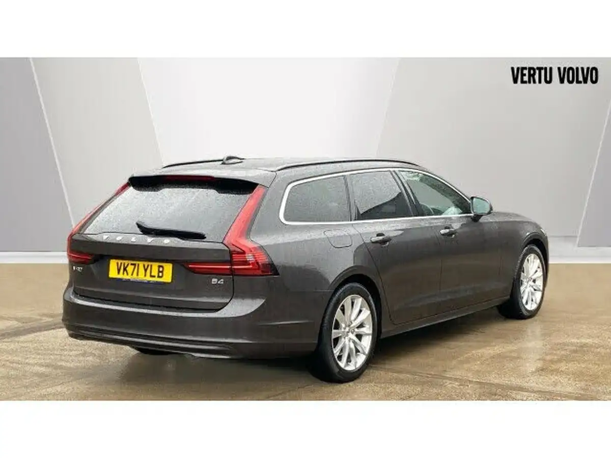 2021-volvo-v90-20td-b4-momentum-big-6