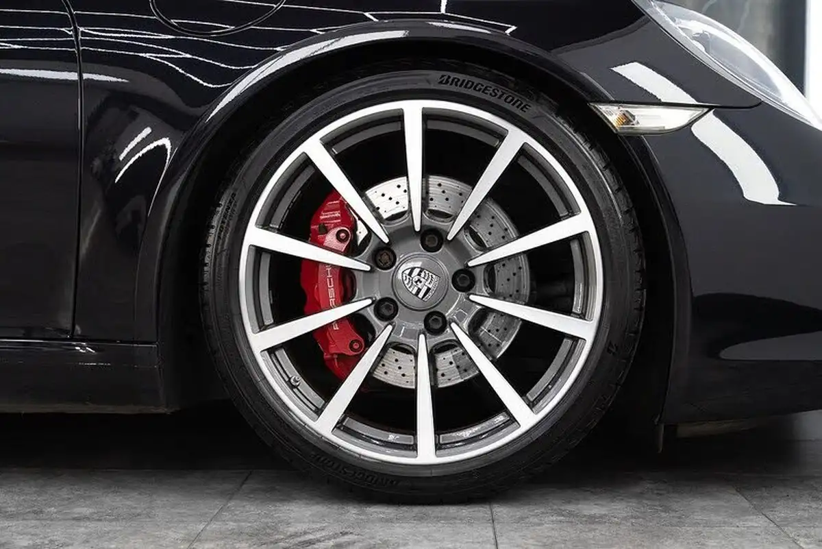 2012-porsche-911-38-carrera-s-400bhp-coupe-pdk-big-5