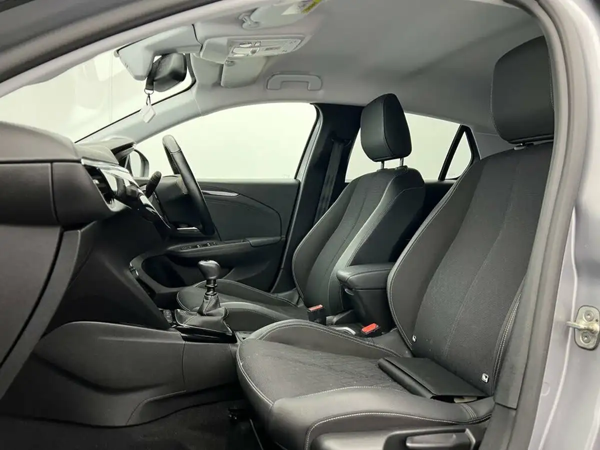 2020-vauxhall-corsa-15-turbo-d-elite-nav-premium-big-13