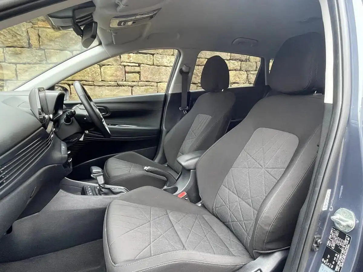 2022-hyundai-bayon-10-t-gdi-premium-100ps-dct-big-5