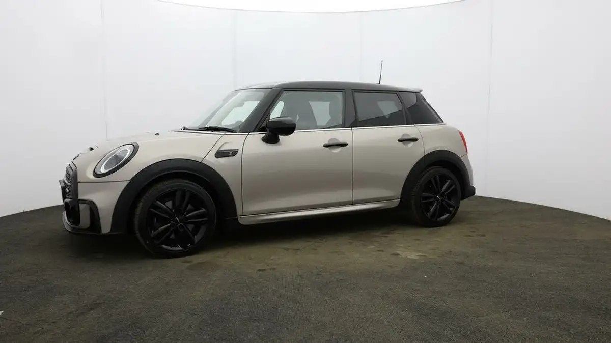 2022-mini-cooper-20-cooper-s-sport-hatchback-5d-auto-big-26