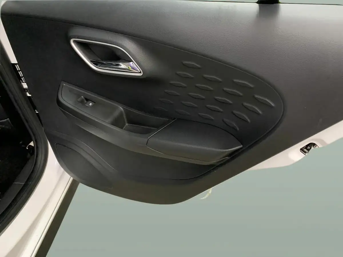 2023-mg-mg3-15-vti-tech-exclusive-nav-big-26