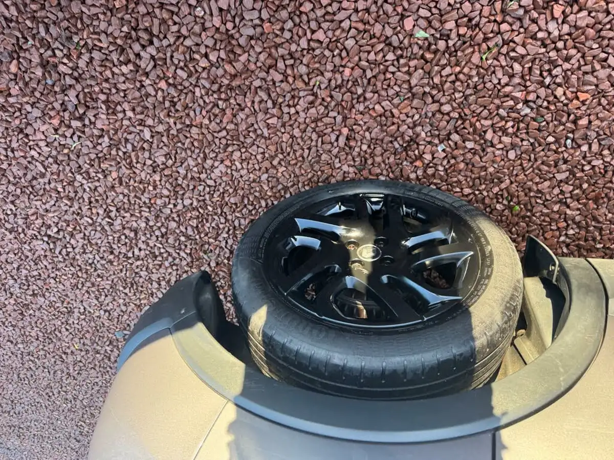 2019-renault-captur-09-tce-iconic-big-46