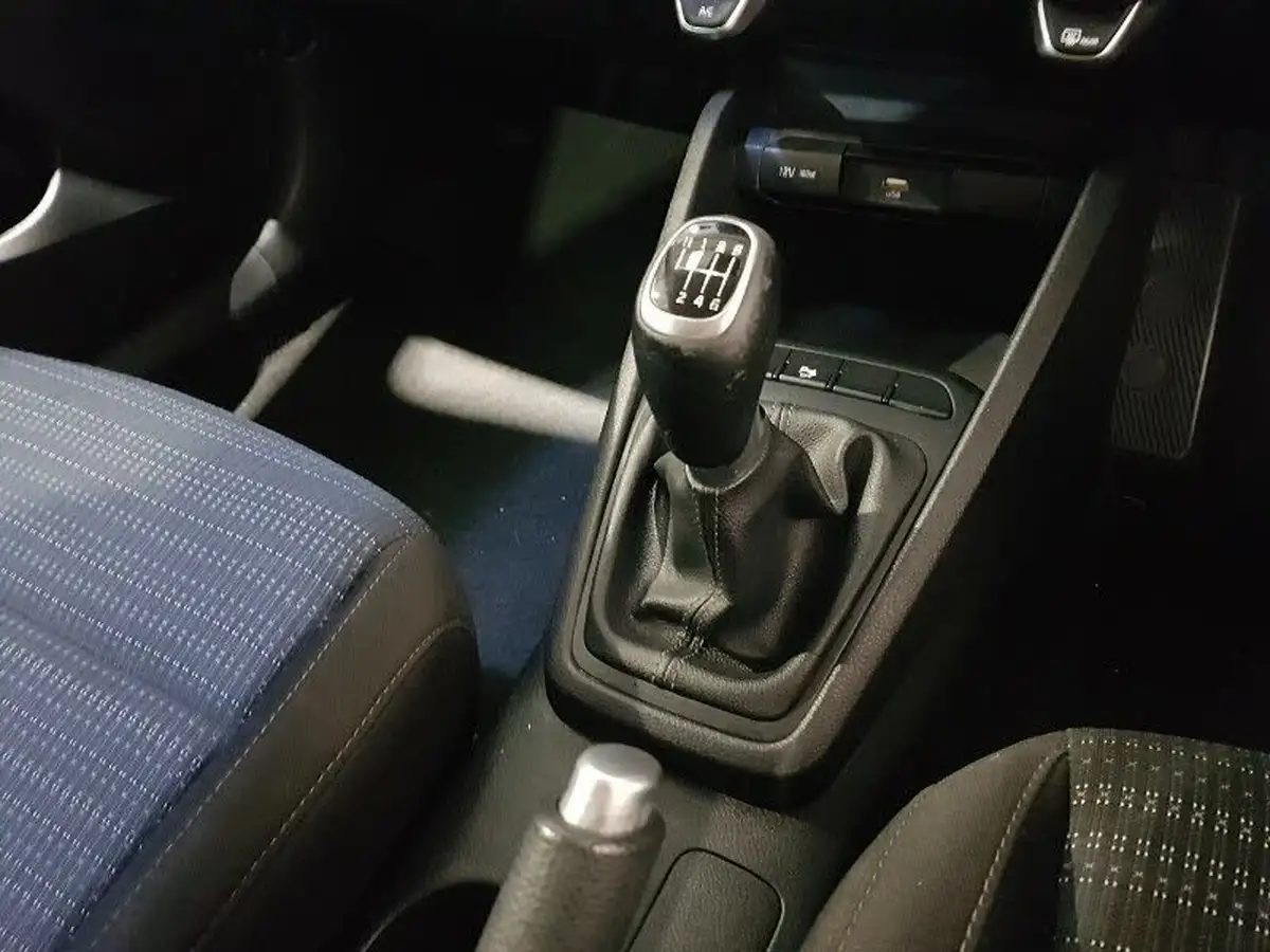 2023-kia-stonic-10-t-gdi-2-99bhp-big-13