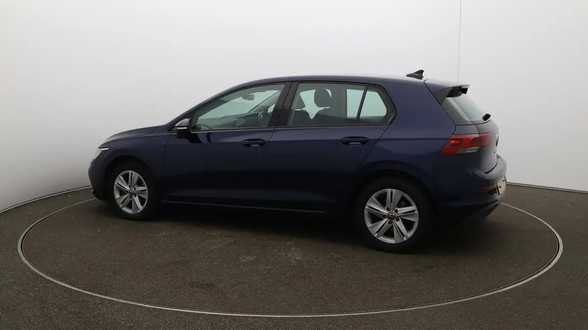 2021-volkswagen-golf-15-tsi-life-150ps-hatchback-big-38